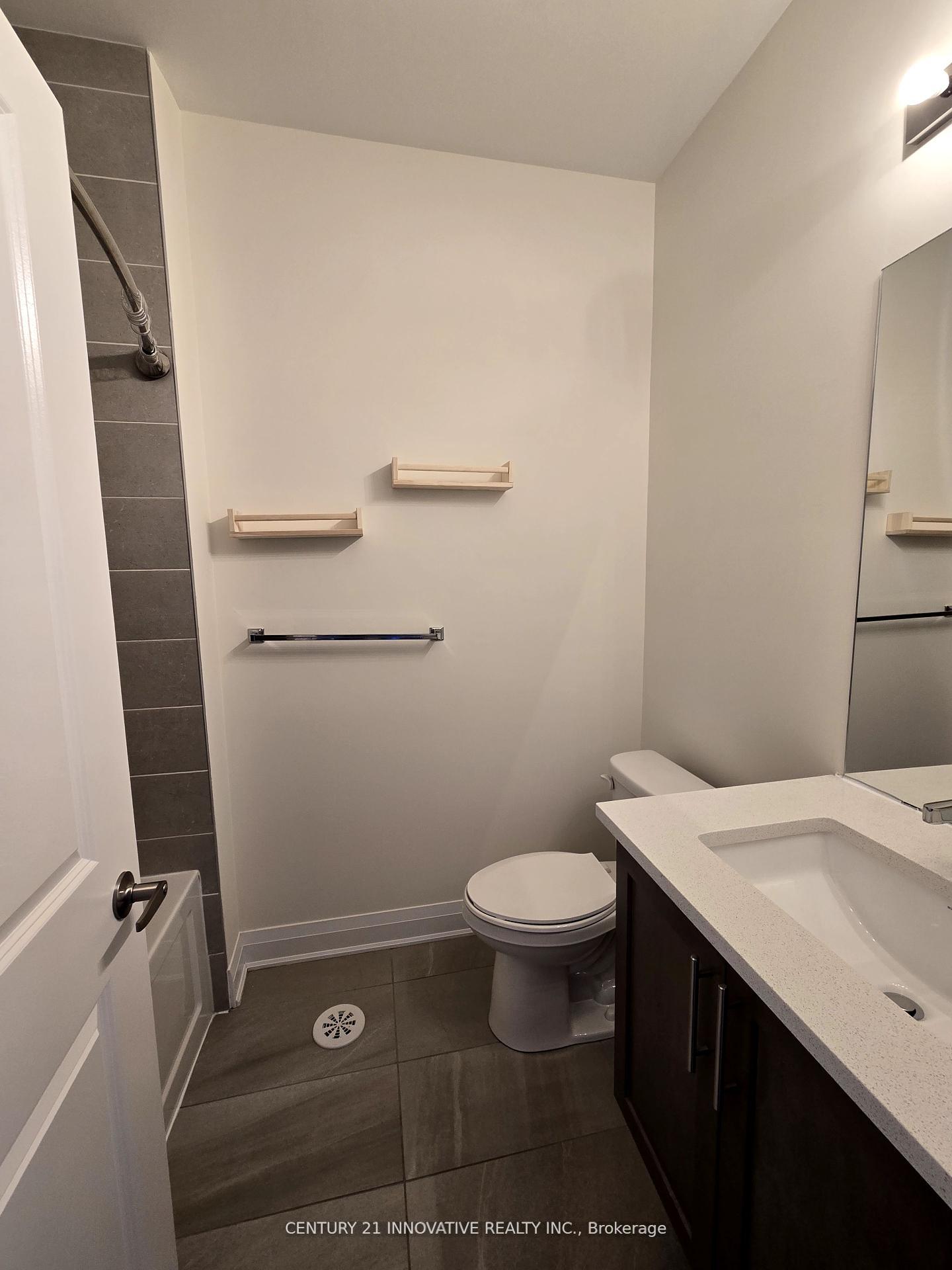 Photo 11 of 769 Port Darlington Road, Clarington, Bowmanville — HOMEH
