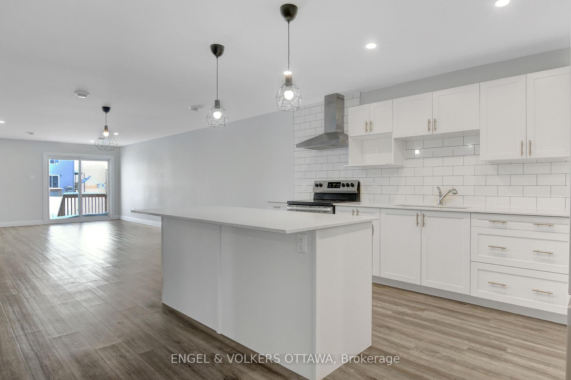 Photo 3 of Unit A, 49 Adam Street, The Nation, The Nation Municipality — HOMEH