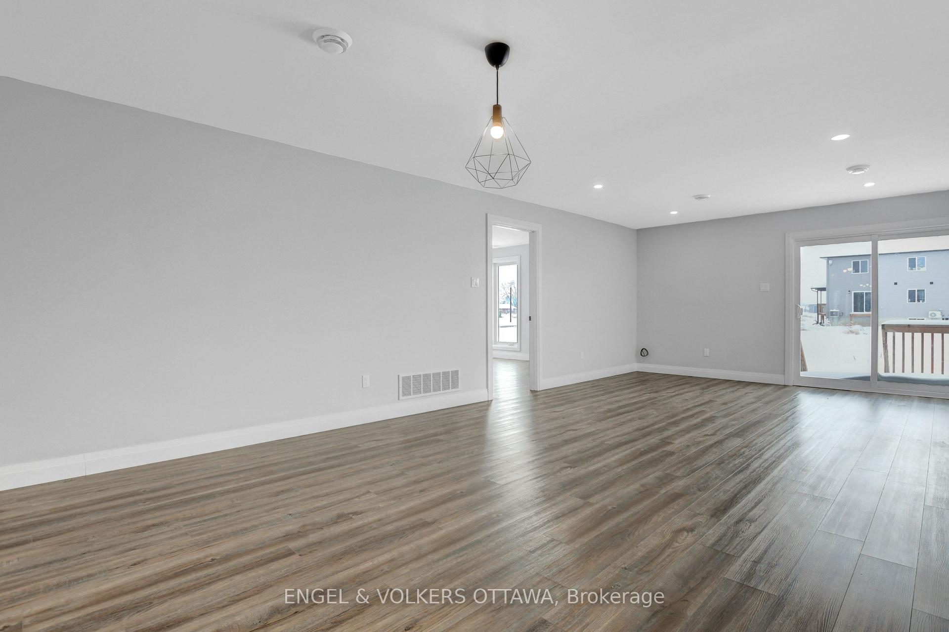 Photo 12 of Unit A, 49 Adam Street, The Nation, The Nation Municipality — HOMEH