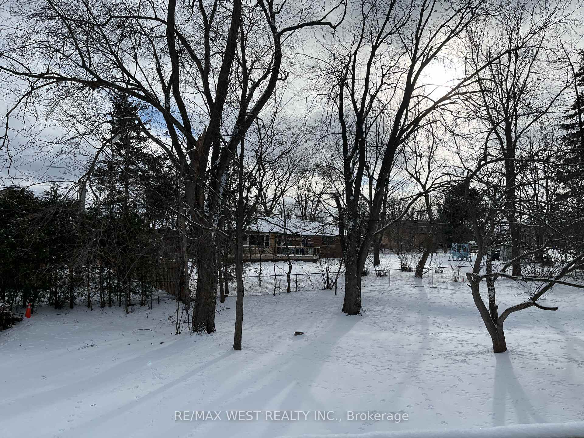 Photo 11 of 25 Norman Avenue, King, Nobleton — HOMEH