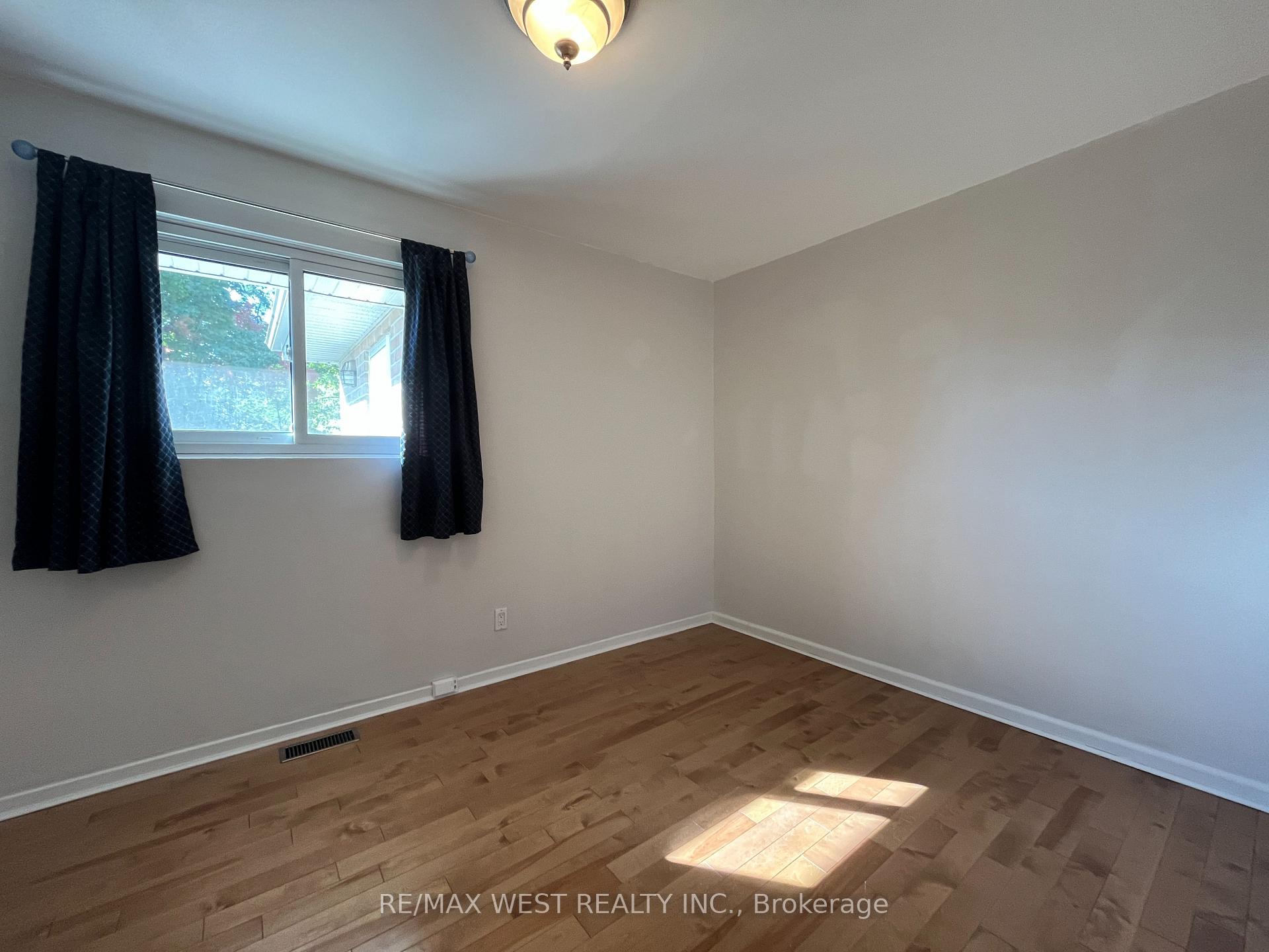 Photo 29 of 25 Norman Avenue, King, Nobleton — HOMEH