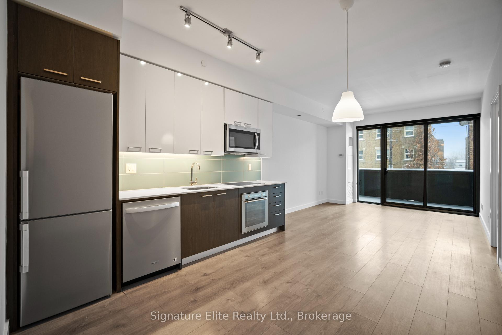 Front of Unit 205, 109 Vaughan Road