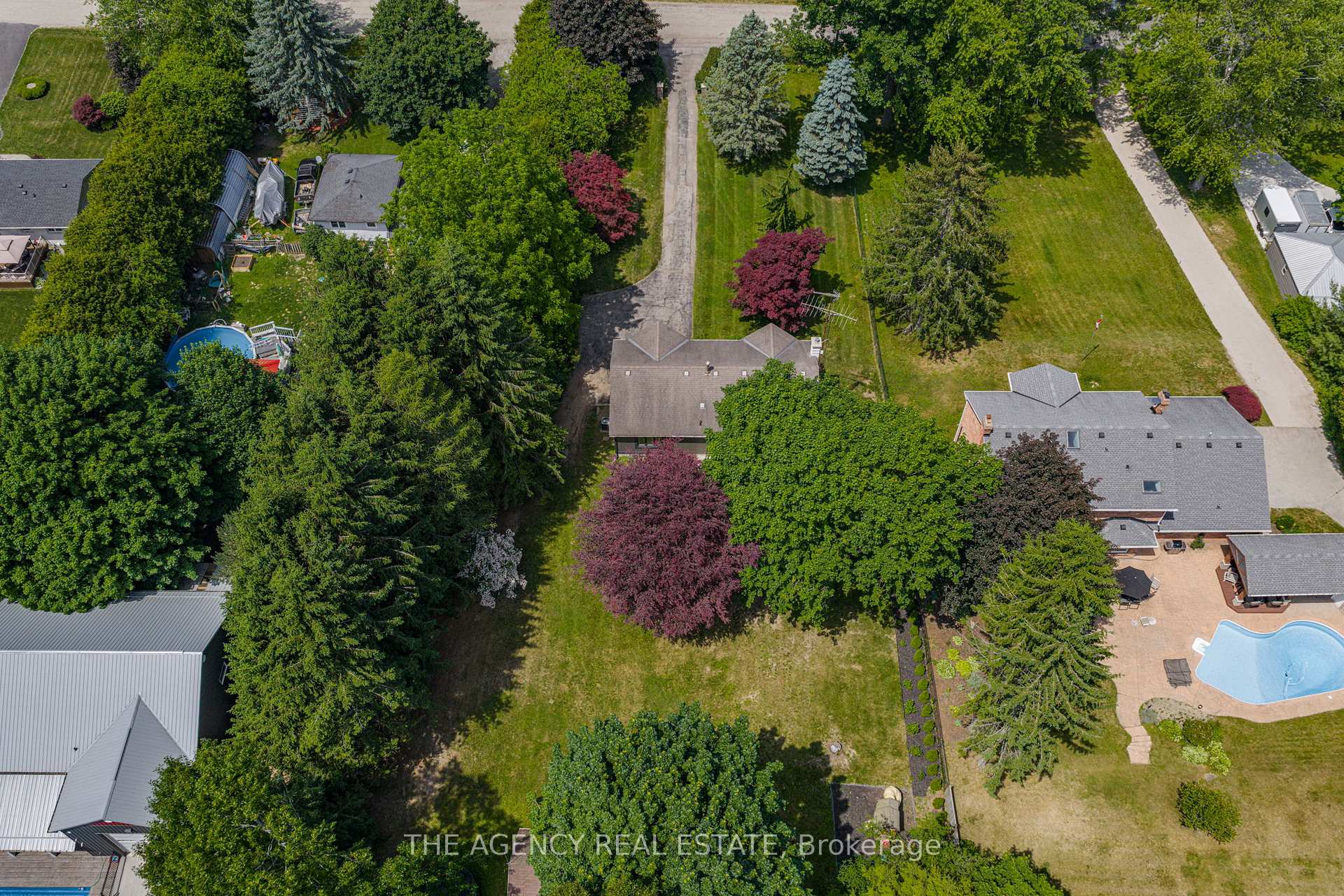Photo 47 of 46299 North Street N, Central Elgin, Sparta — HOMEH
