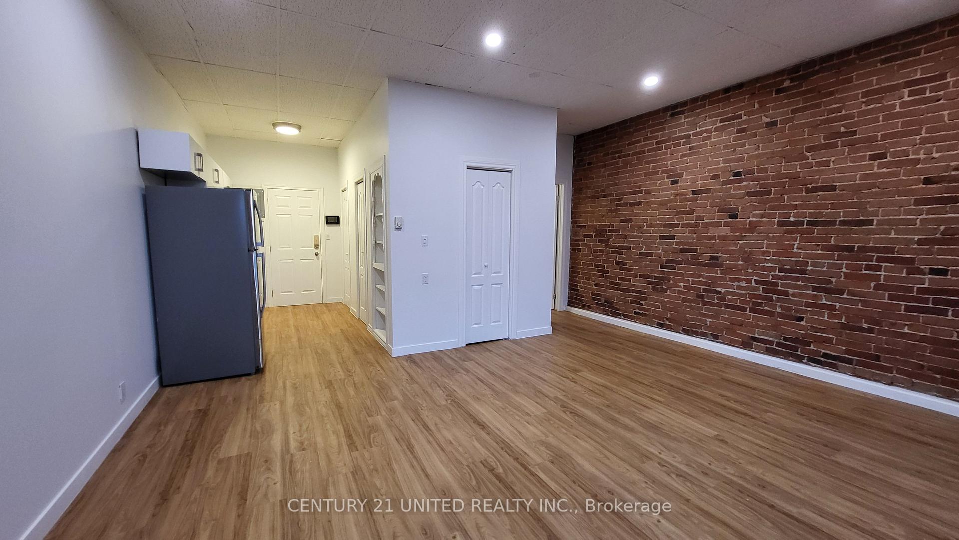 Photo 17 of Unit 5, 174.5 Hunter Street W, Peterborough, Town Ward 3 — HOMEH