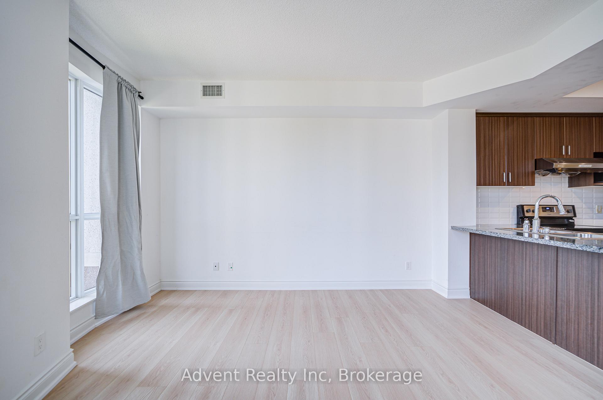Photo 5 of Unit 611, 33 Clegg Road, Markham, Unionville — HOMEH