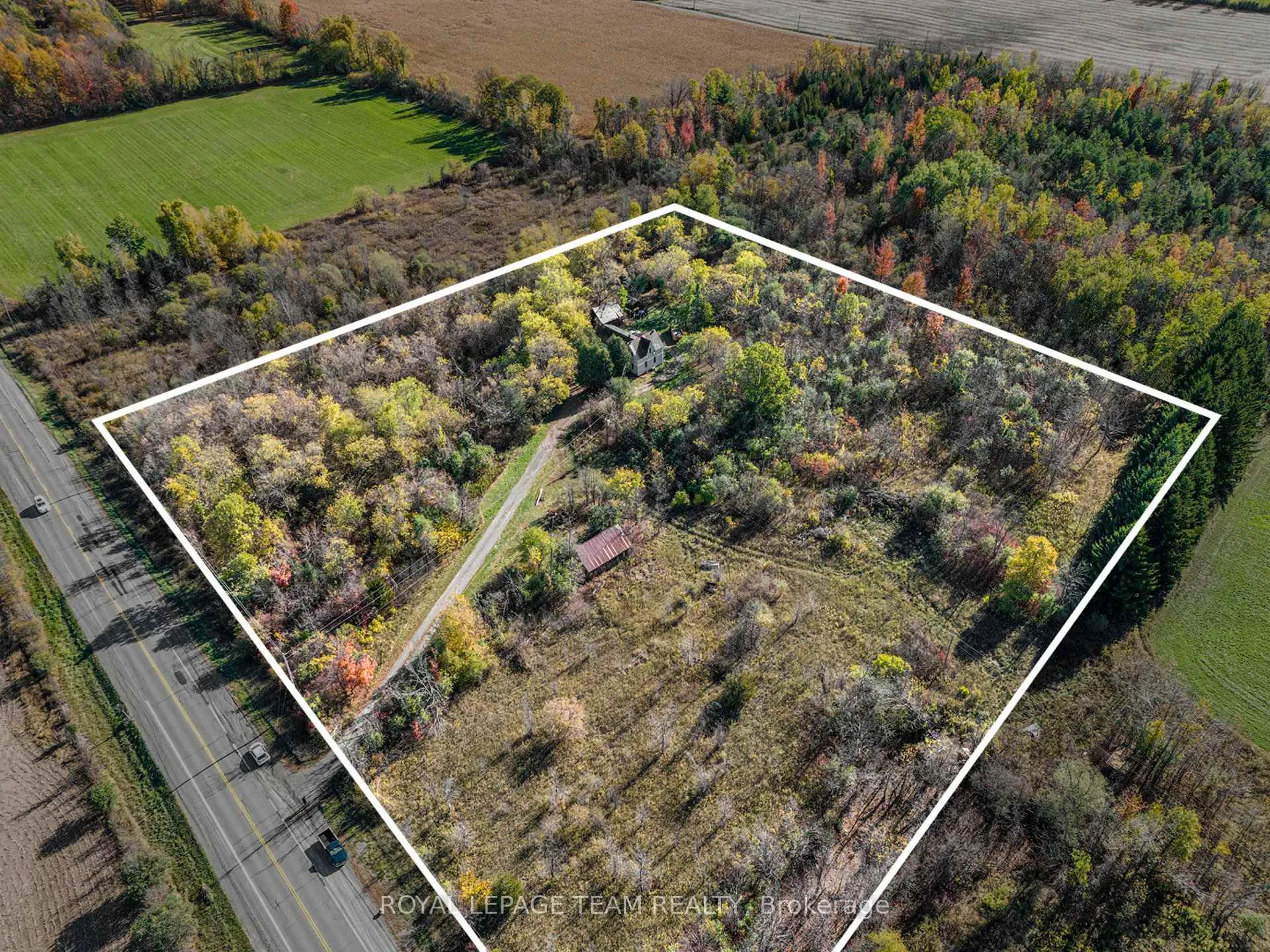 Photo 12 of 9066 Victoria Street E, Ottawa, Osgoode Twp (East) (Incl Kenmore) — HOMEH