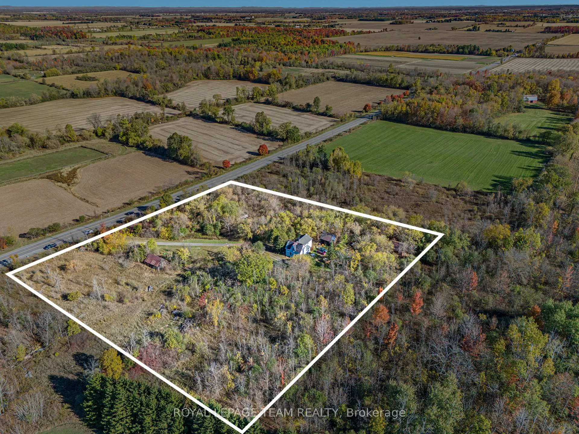 Photo 13 of 9066 Victoria Street E, Ottawa, Osgoode Twp (East) (Incl Kenmore) — HOMEH
