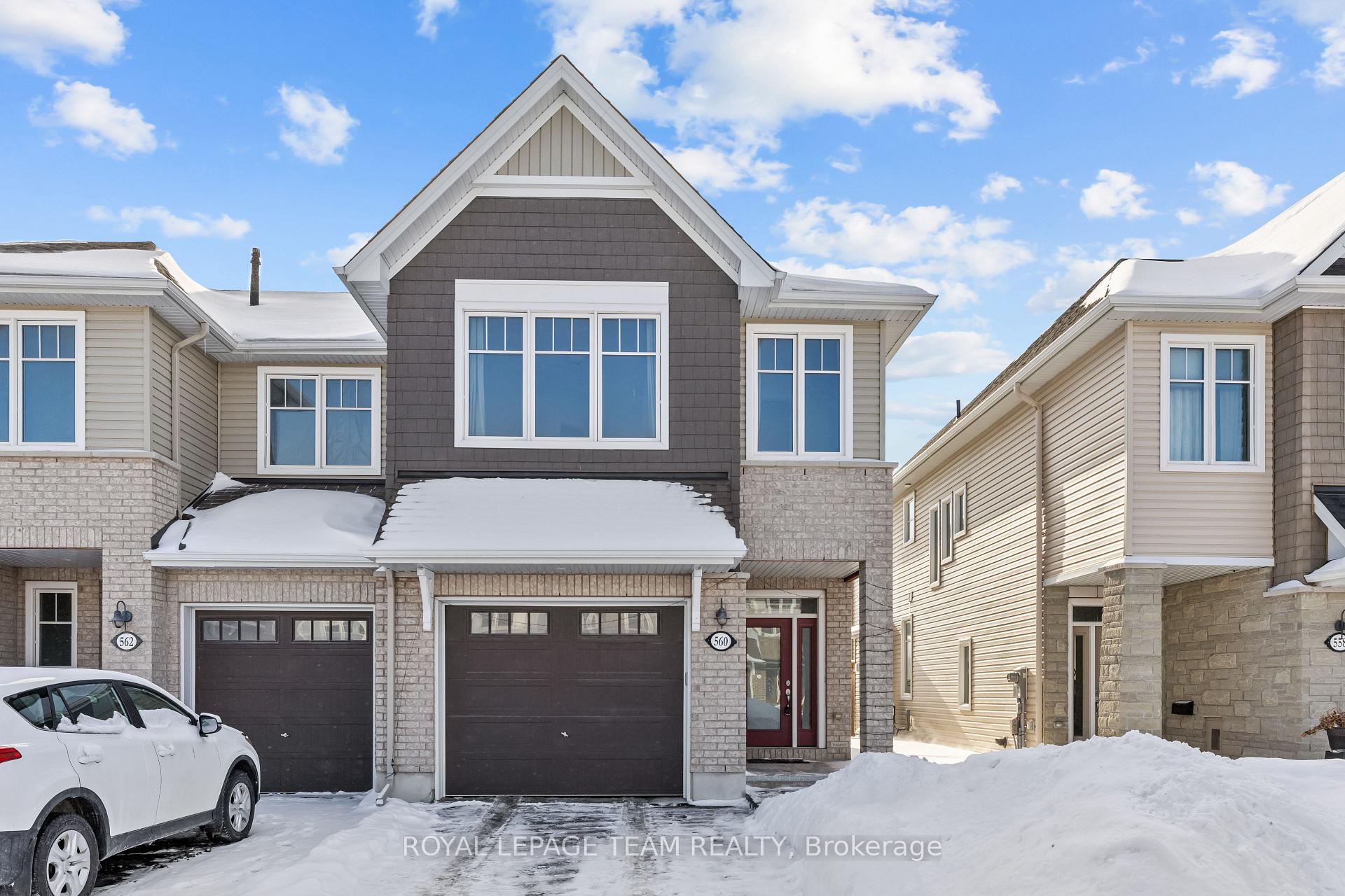 Photo 1 of 560 Jackdaw Avenue, Ottawa, Barrhaven - Half Moon Bay — HOMEH