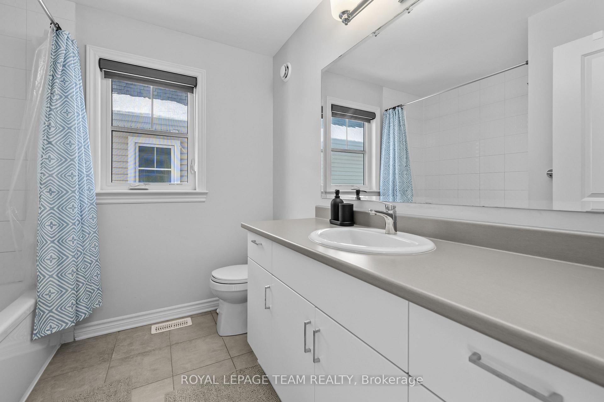 Photo 18 of 560 Jackdaw Avenue, Ottawa, Barrhaven - Half Moon Bay — HOMEH