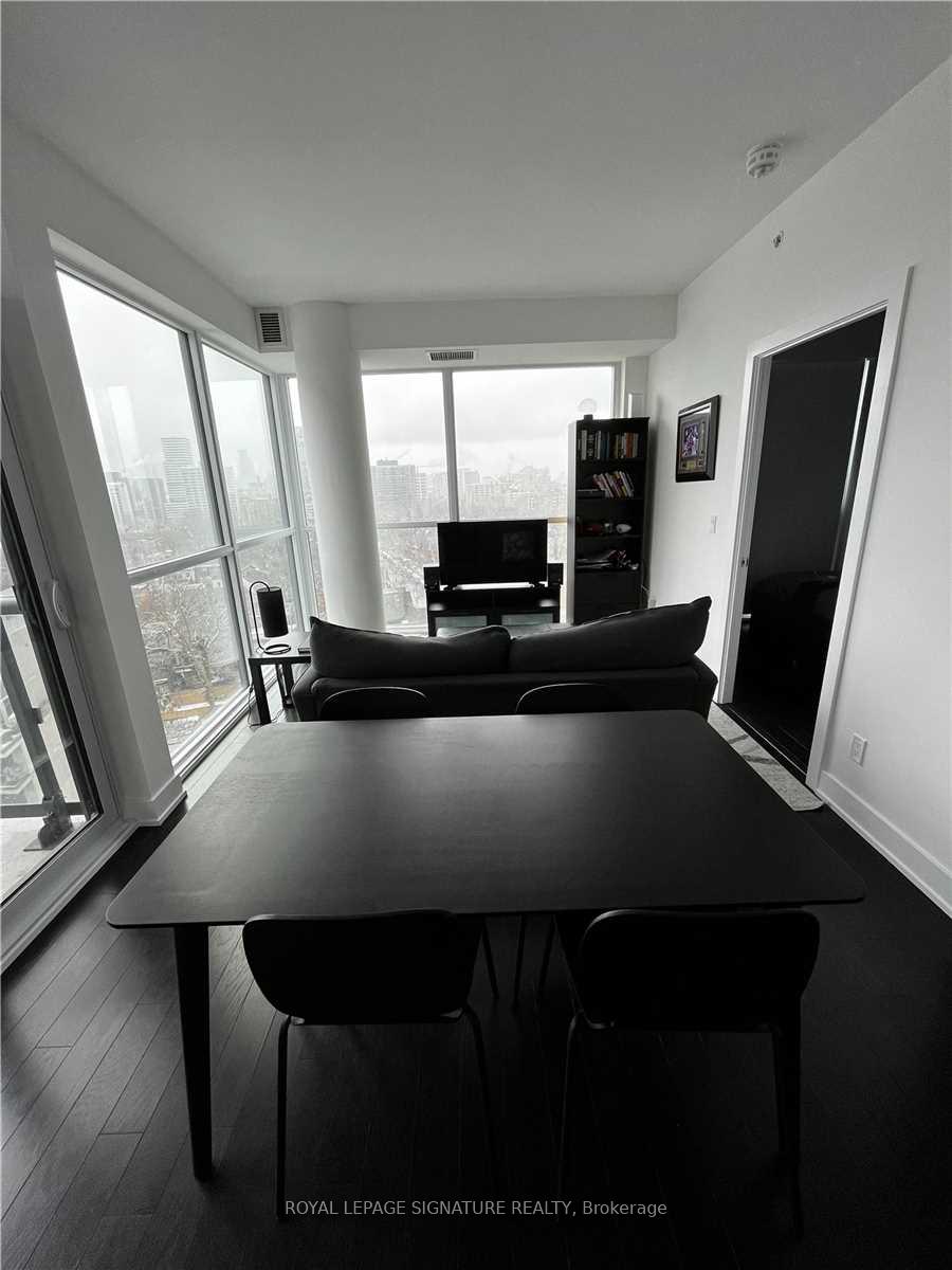 Photo 7 of Unit 1107, 181 Bedford Road, Toronto, The Annex — HOMEH
