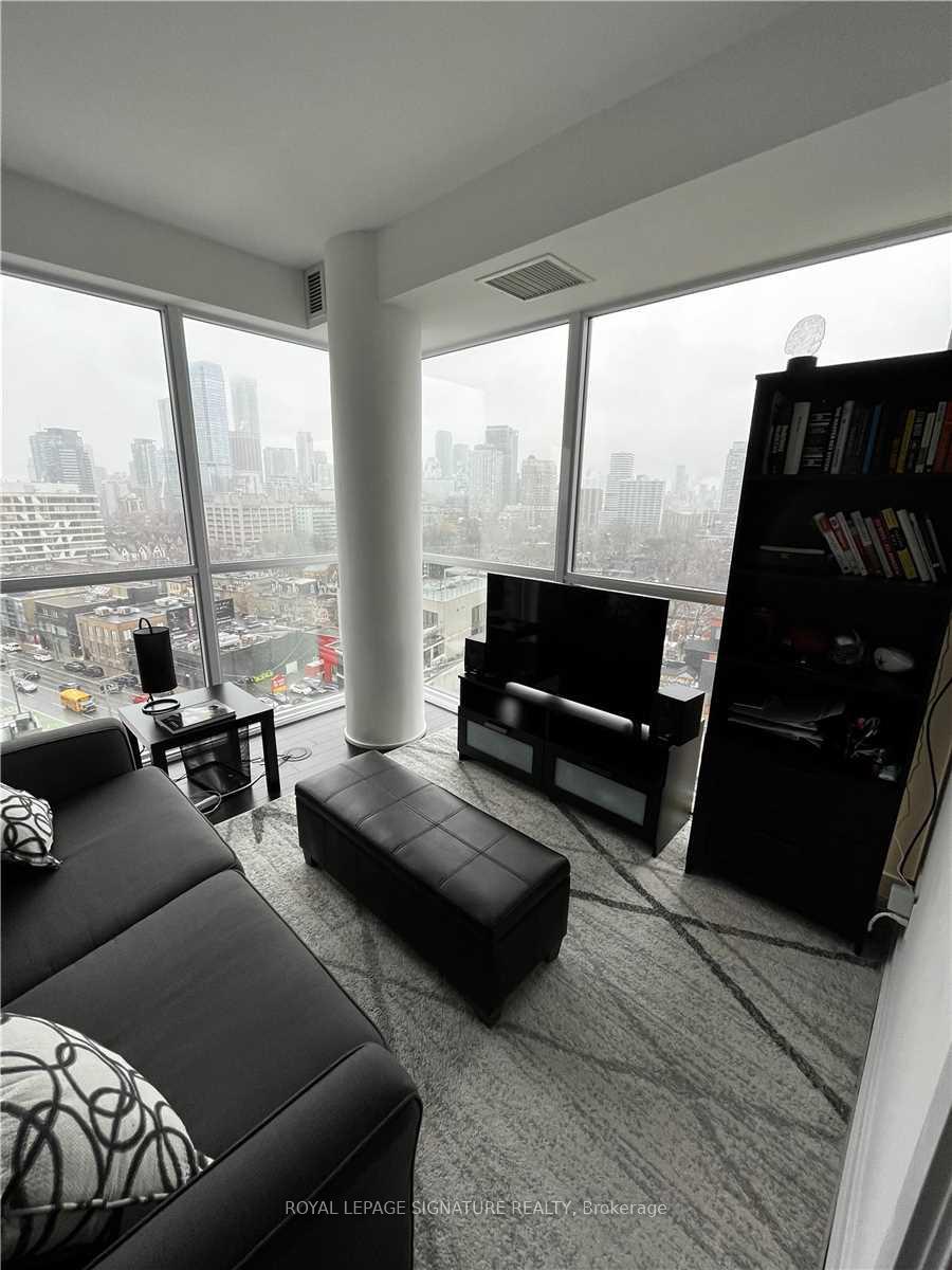 Photo 5 of Unit 1107, 181 Bedford Road, Toronto, The Annex — HOMEH