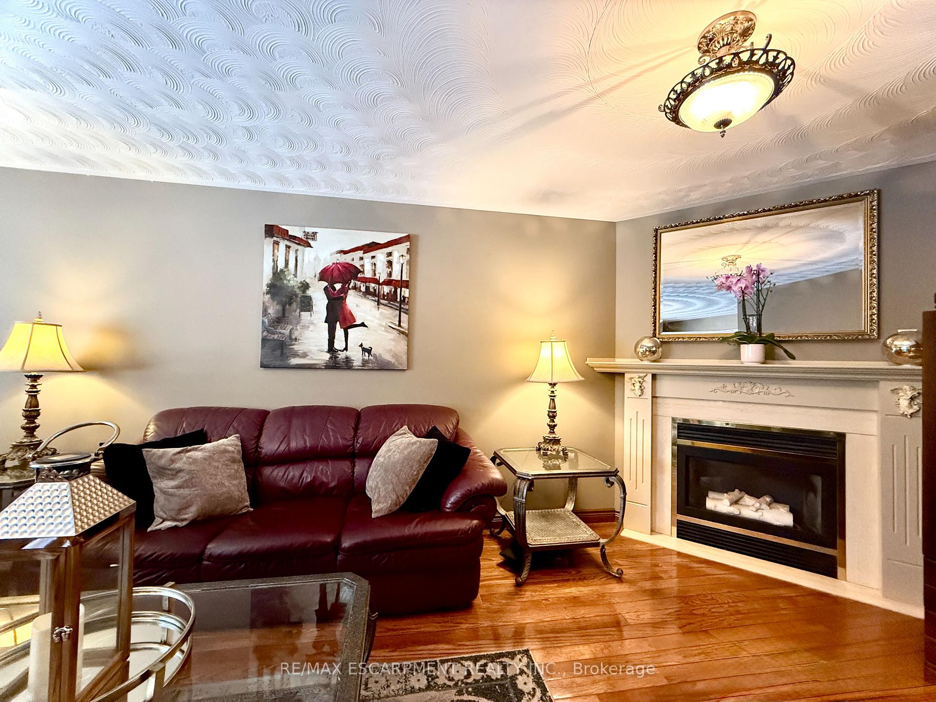 Photo 17 of 9 Sugarberry Court, Hamilton, Winona Park — HOMEH