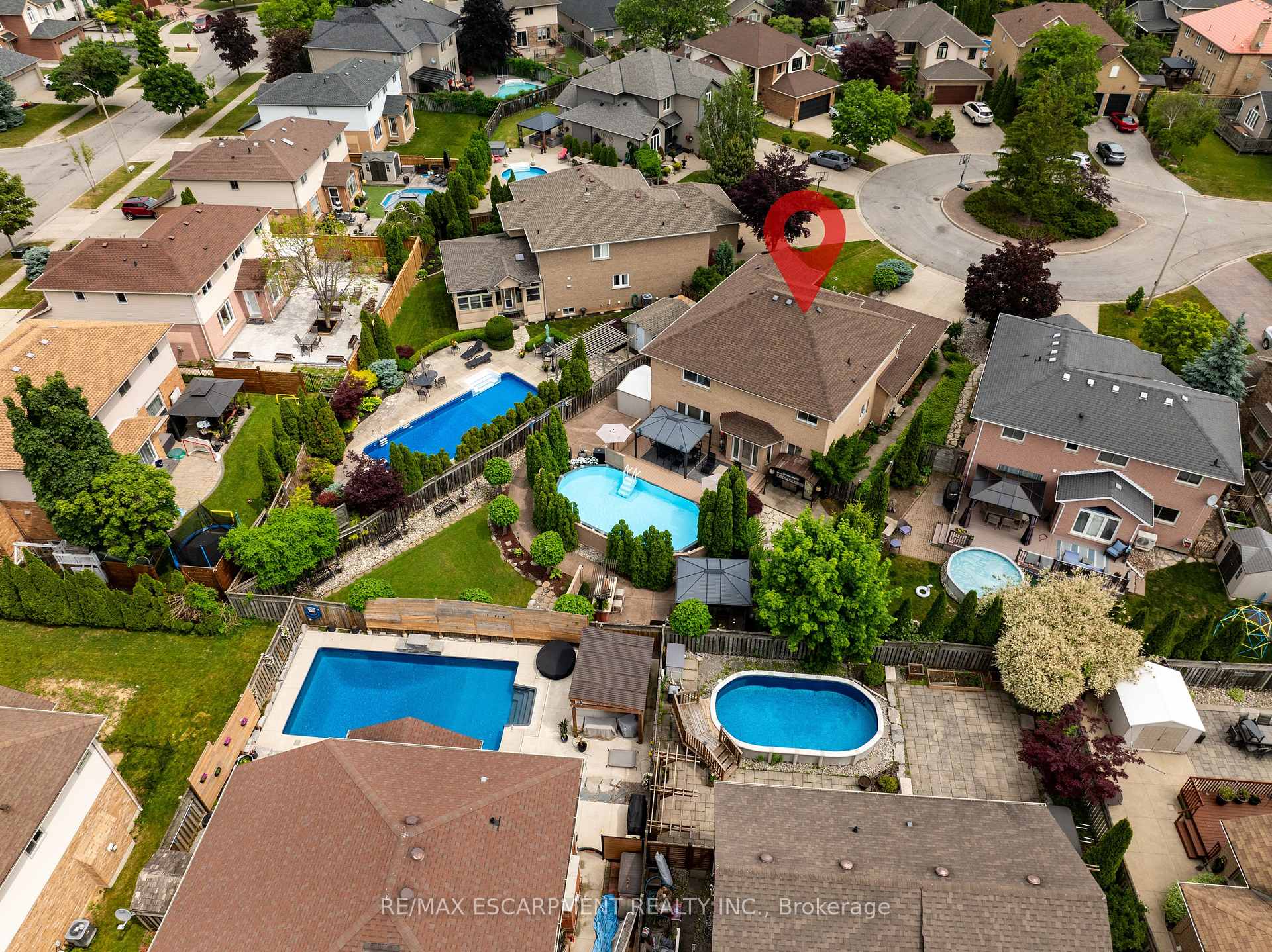 Photo 8 of 9 Sugarberry Court, Hamilton, Winona Park — HOMEH