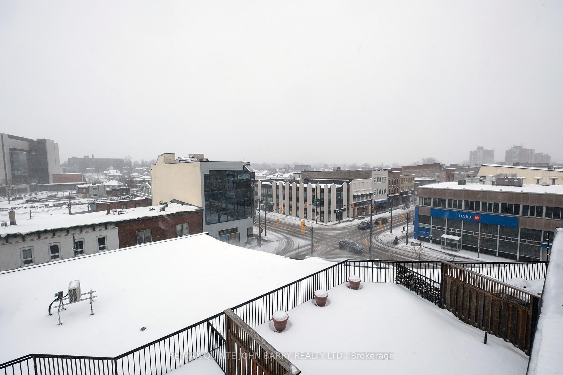 Photo 18 of 410 - 199 Front Street, Belleville, Belleville Ward — HOMEH