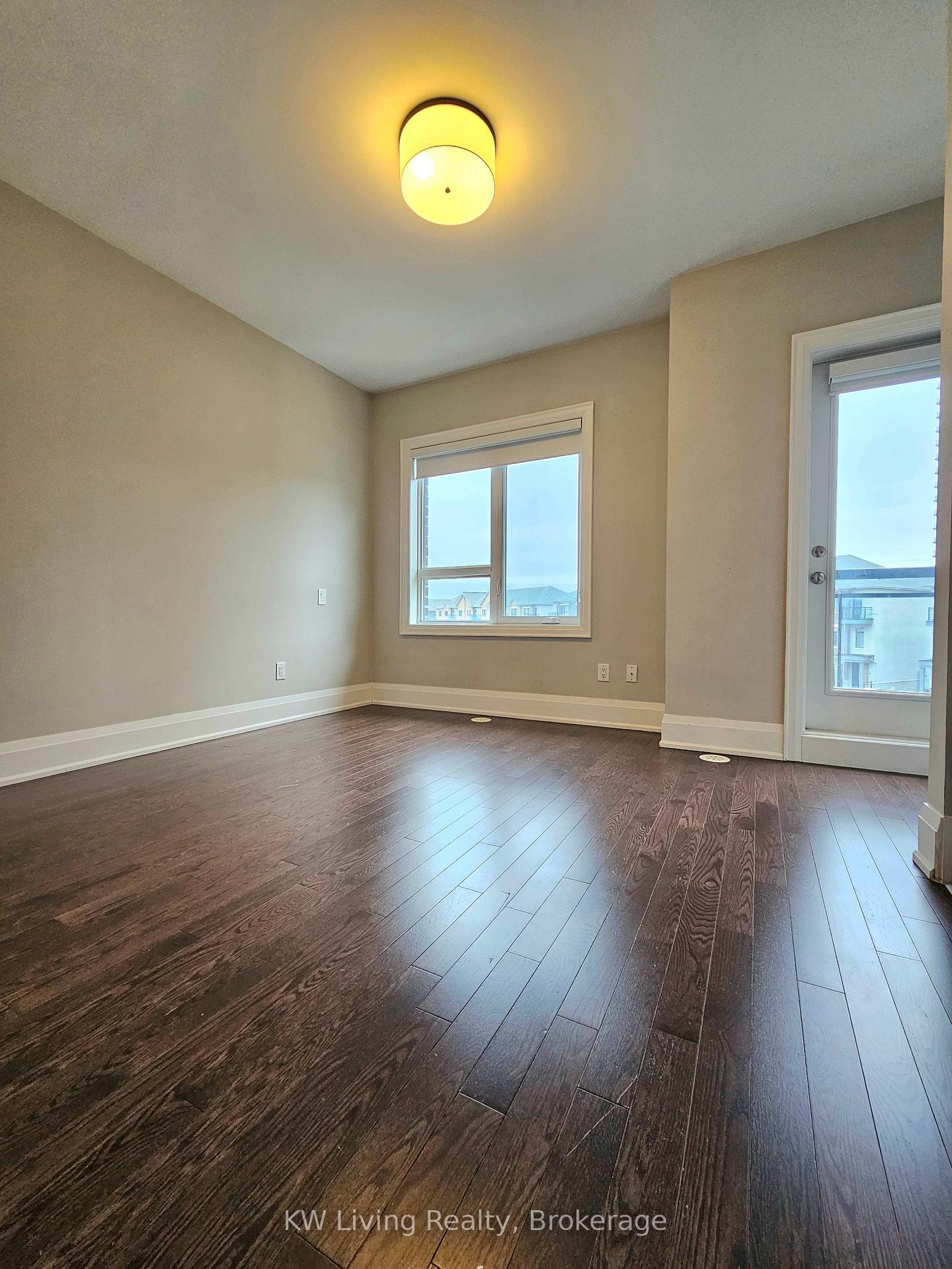Photo 18 of 107 Feeney Lane, Markham, Commerce Valley — HOMEH