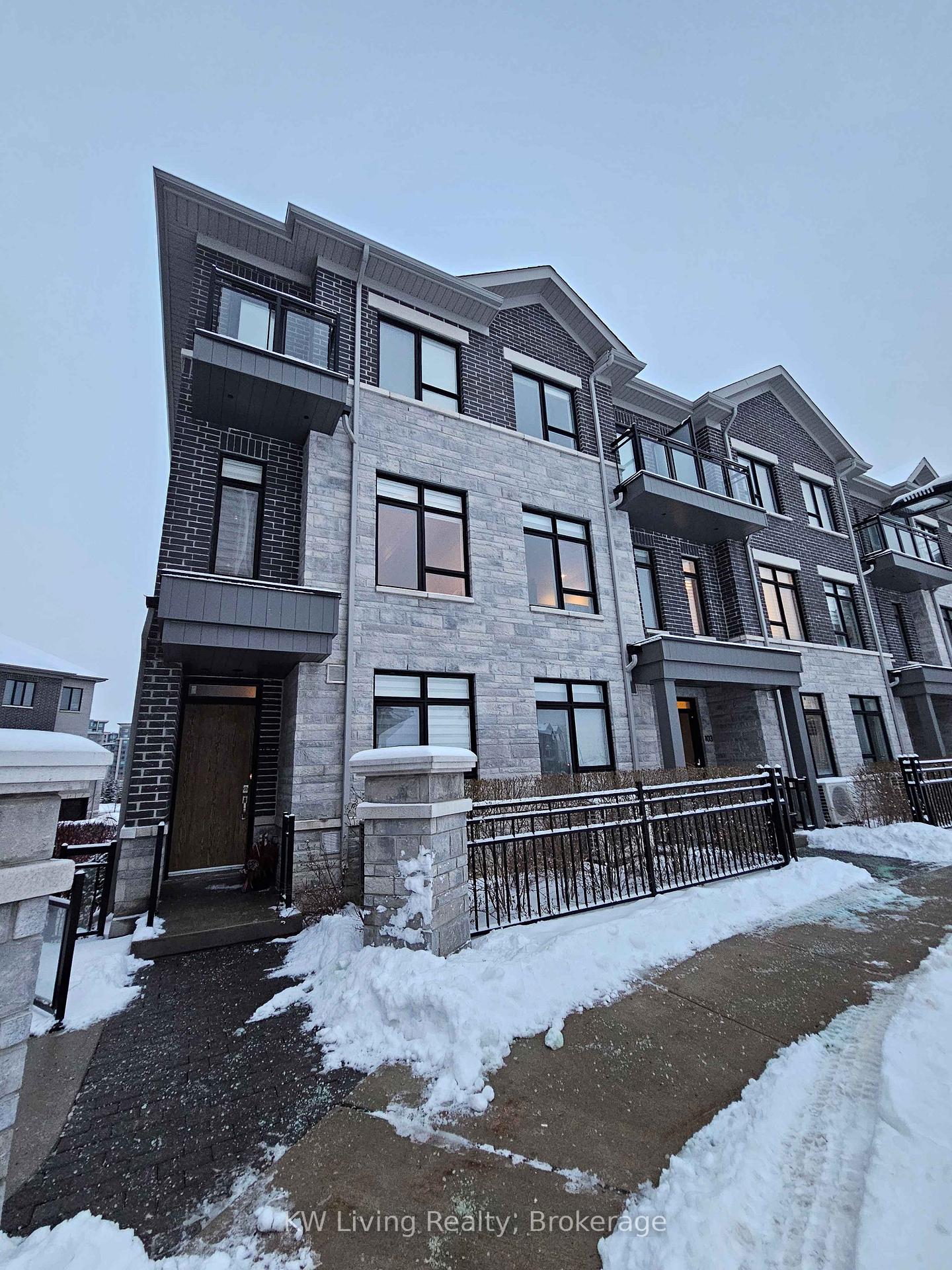Photo 21 of 107 Feeney Lane, Markham, Commerce Valley — HOMEH
