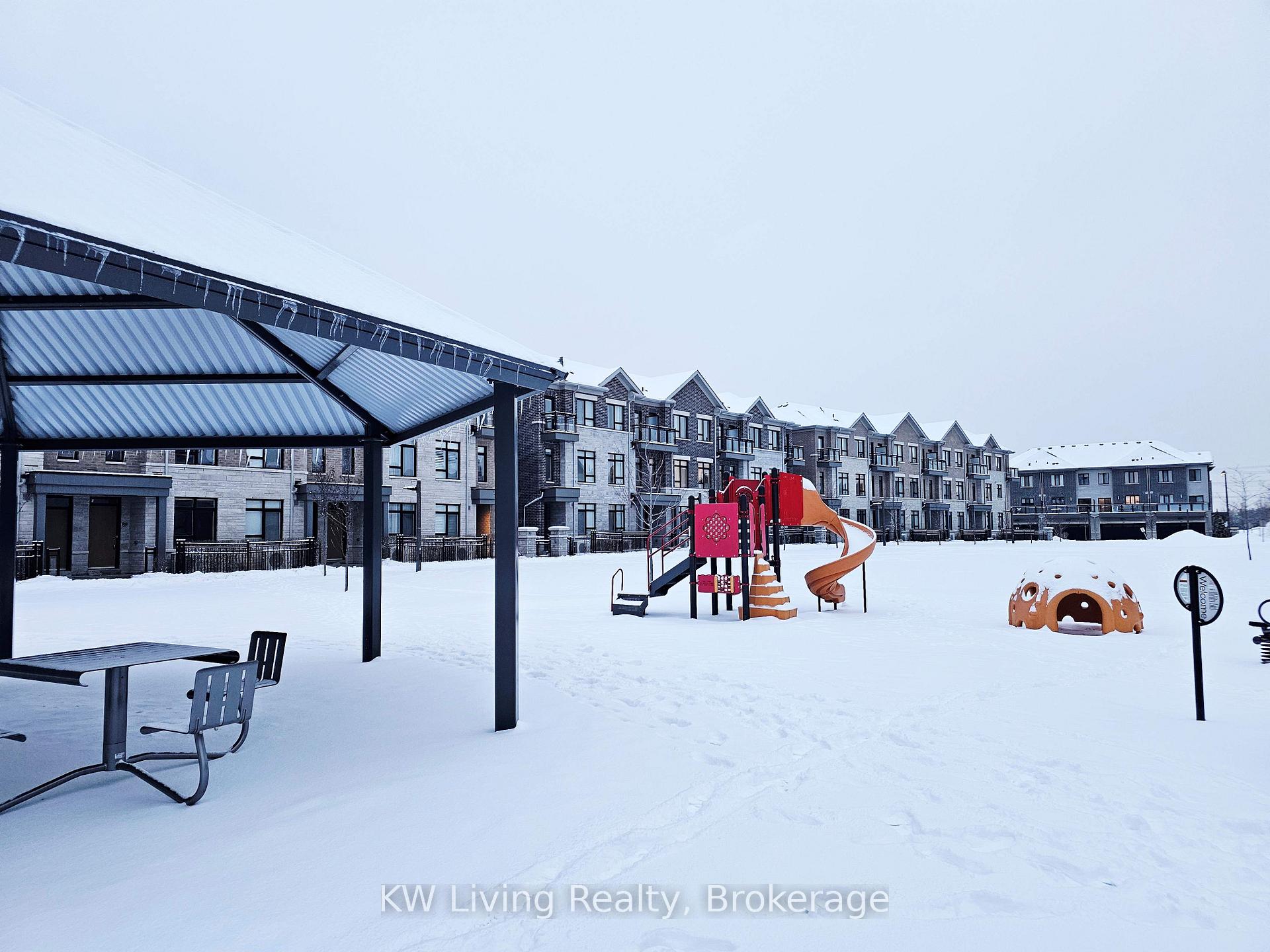 Photo 16 of 107 Feeney Lane, Markham, Commerce Valley — HOMEH