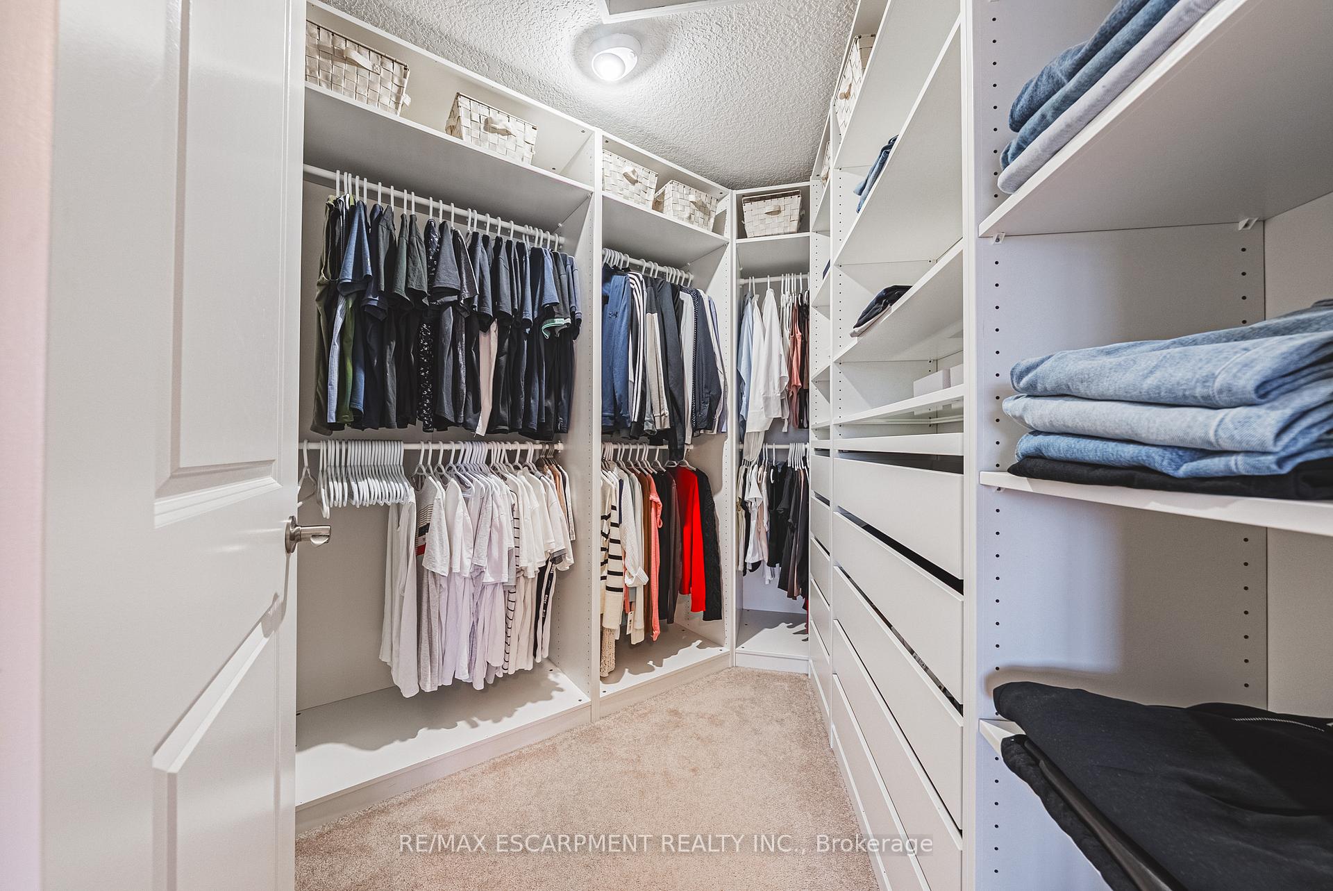 Photo 28 of 96 Hidden Ridge Crescent, Hamilton, Gourley — HOMEH