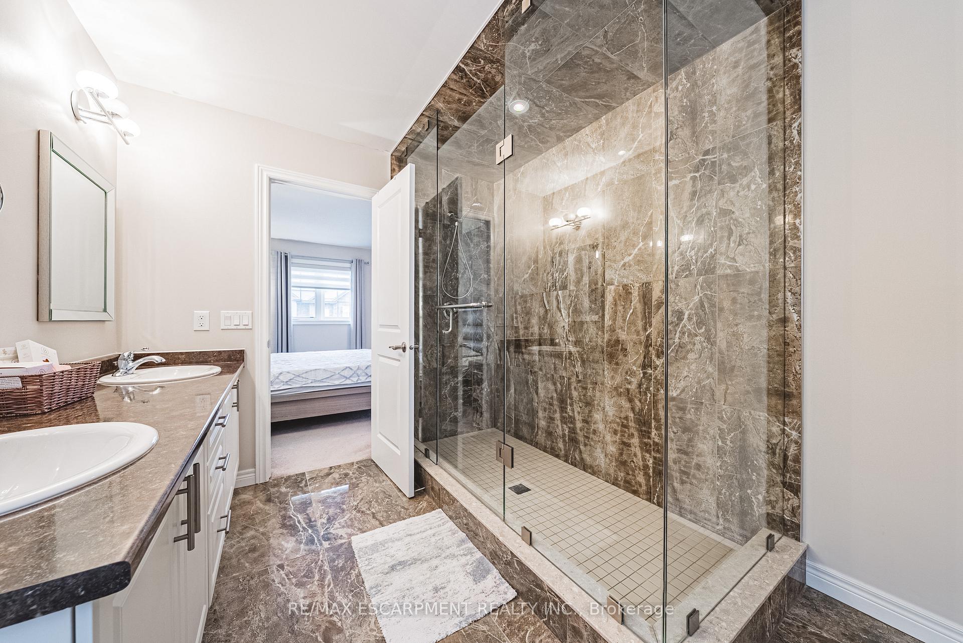 Photo 10 of 96 Hidden Ridge Crescent, Hamilton, Gourley — HOMEH