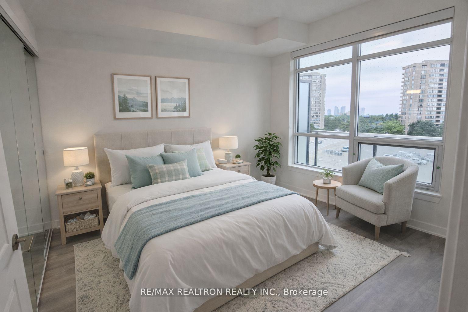 Photo 8 of Unit 307, 30 Upper Mall Way, Vaughan, Brownridge — HOMEH