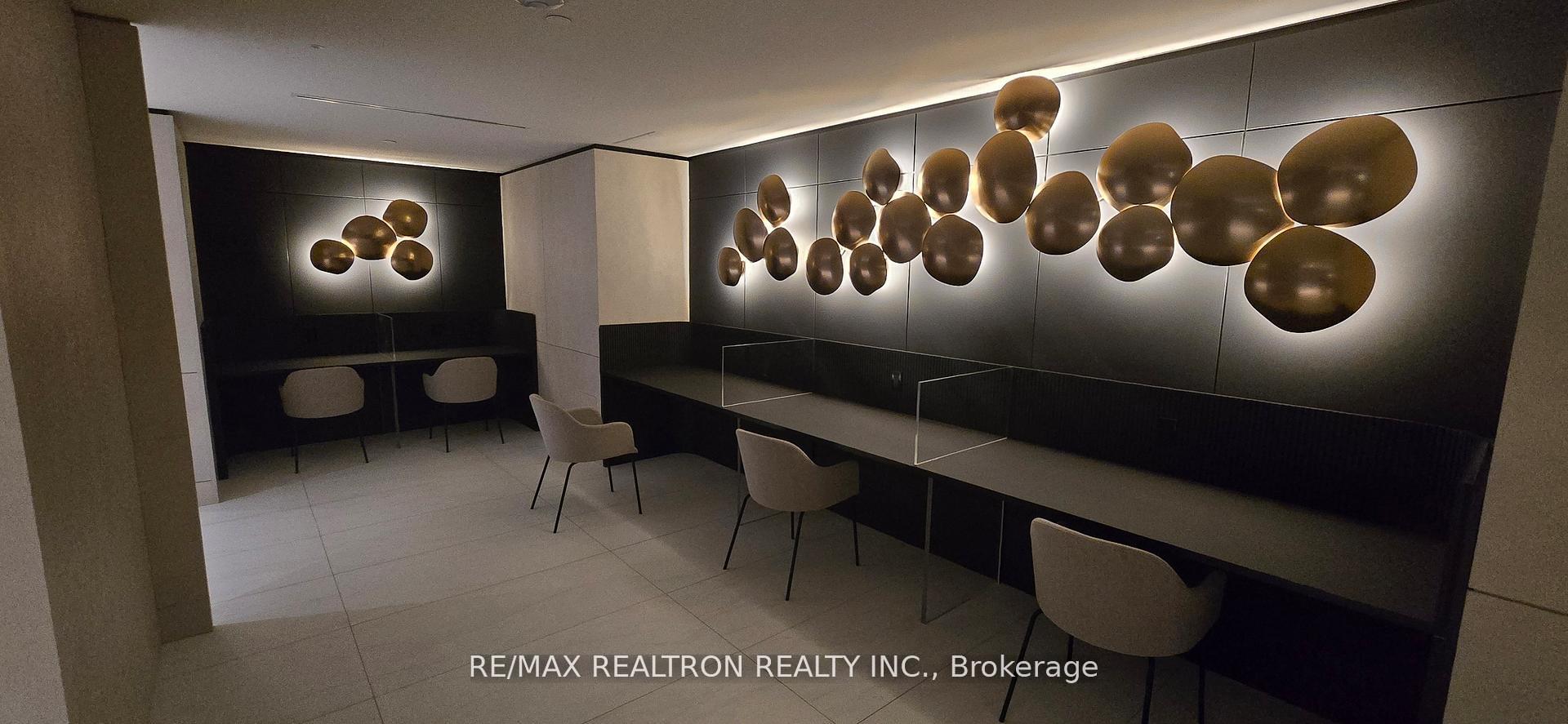Photo 23 of Unit 307, 30 Upper Mall Way, Vaughan, Brownridge — HOMEH