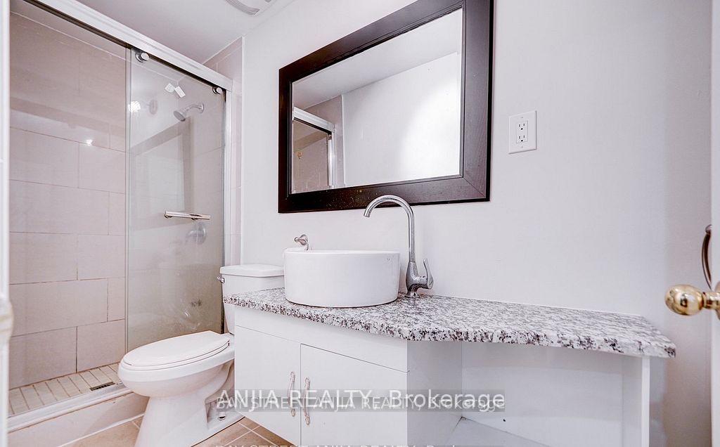 Photo 12 of Unit Bsmt, 3 Stonebridge Drive, Markham, Berczy — HOMEH