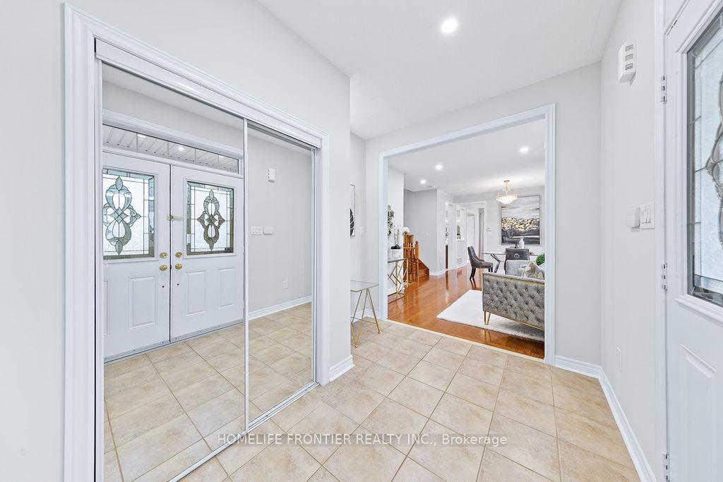 Photo 7 of 2 George Kirby Street, Vaughan, Patterson — HOMEH
