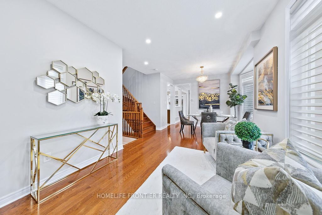 Photo 41 of 2 George Kirby Street, Vaughan, Patterson — HOMEH
