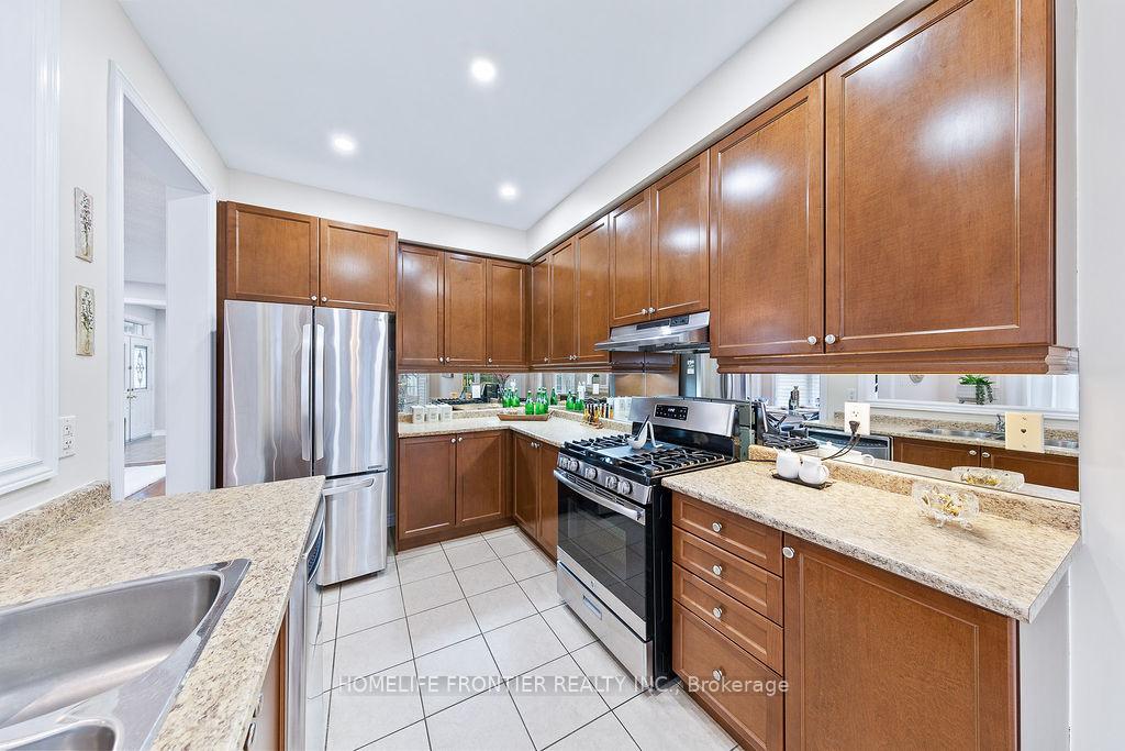 Photo 18 of 2 George Kirby Street, Vaughan, Patterson — HOMEH