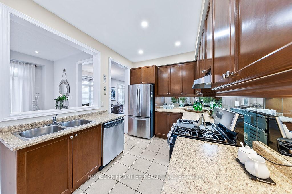Photo 39 of 2 George Kirby Street, Vaughan, Patterson — HOMEH