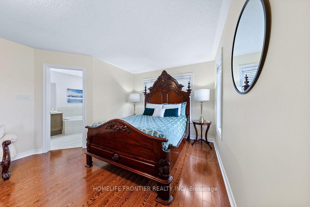 Photo 25 of 2 George Kirby Street, Vaughan, Patterson — HOMEH