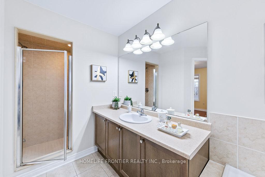 Photo 32 of 2 George Kirby Street, Vaughan, Patterson — HOMEH