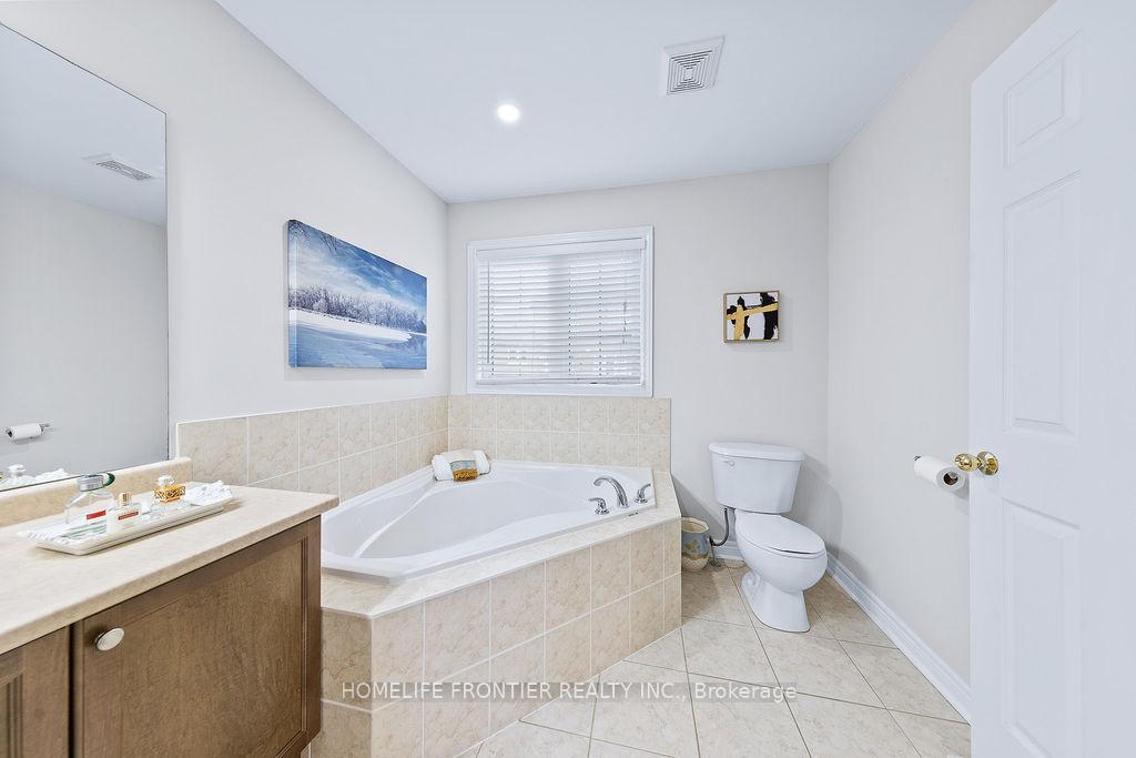 Photo 36 of 2 George Kirby Street, Vaughan, Patterson — HOMEH