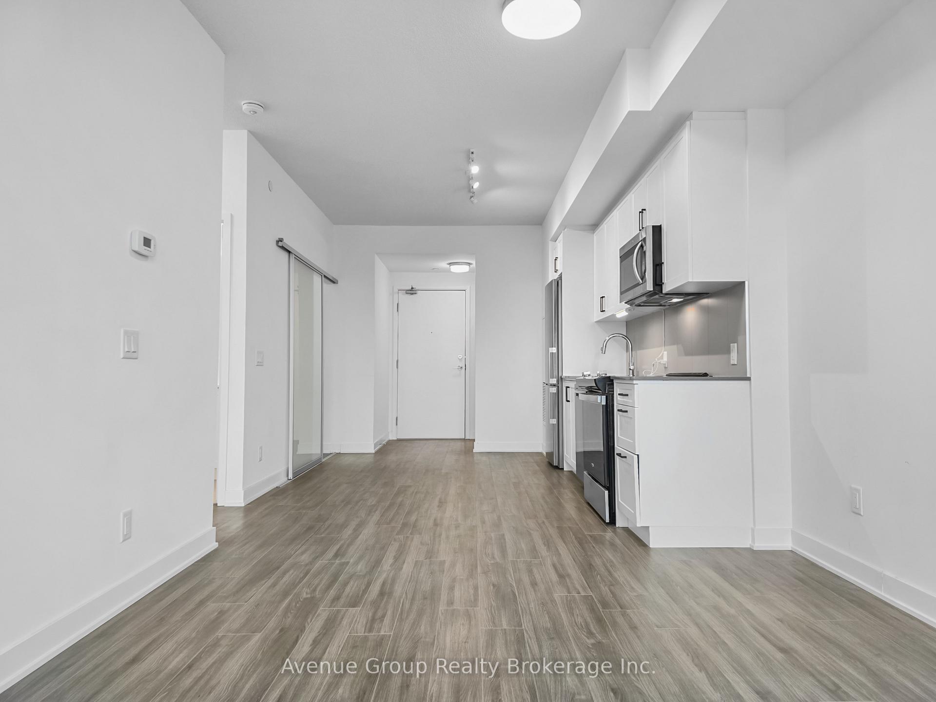 Photo 8 of Unit 222, 681 Yonge Street, Barrie, Painswick South — HOMEH