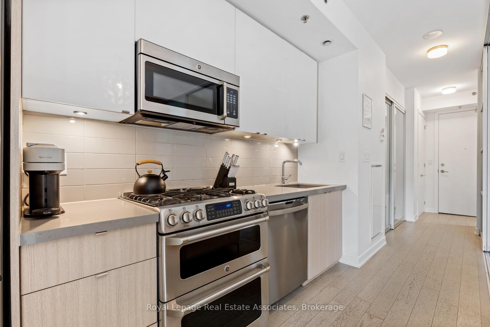 Photo 5 of Unit 511, 88 Colgate Avenue, Toronto, South Riverdale — HOMEH