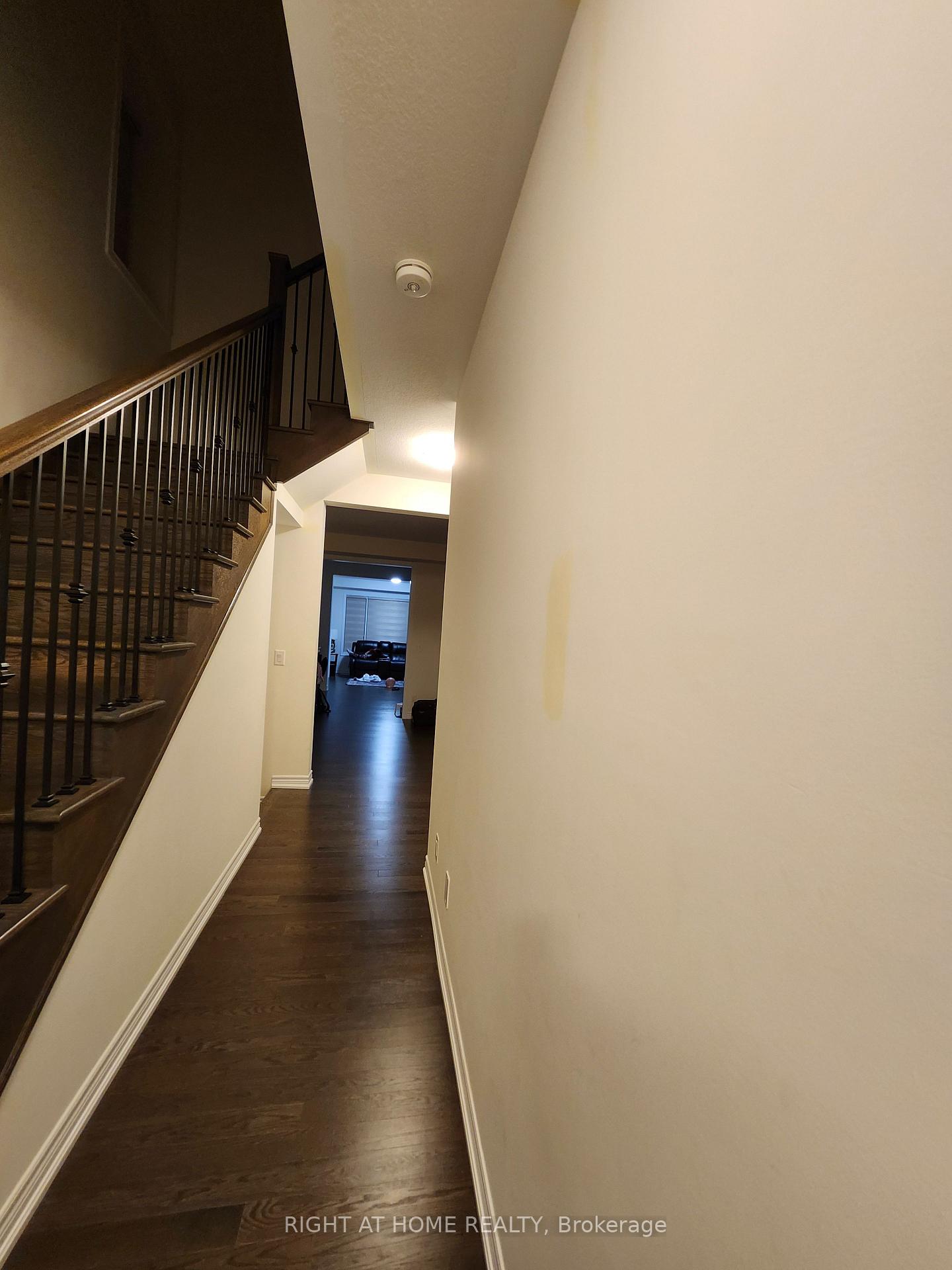 Photo 10 of 66 Georgina Street, Kitchener — HOMEH