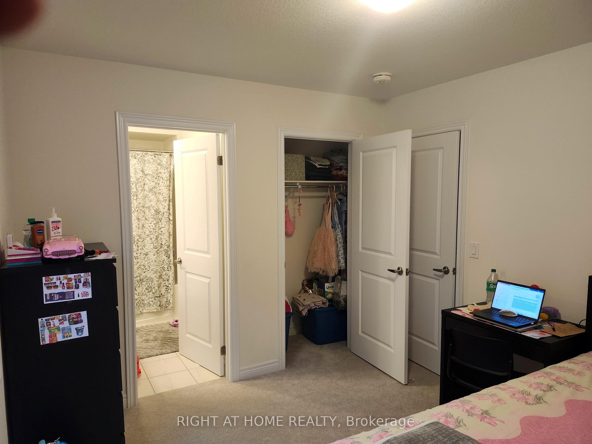 Photo 12 of 66 Georgina Street, Kitchener — HOMEH
