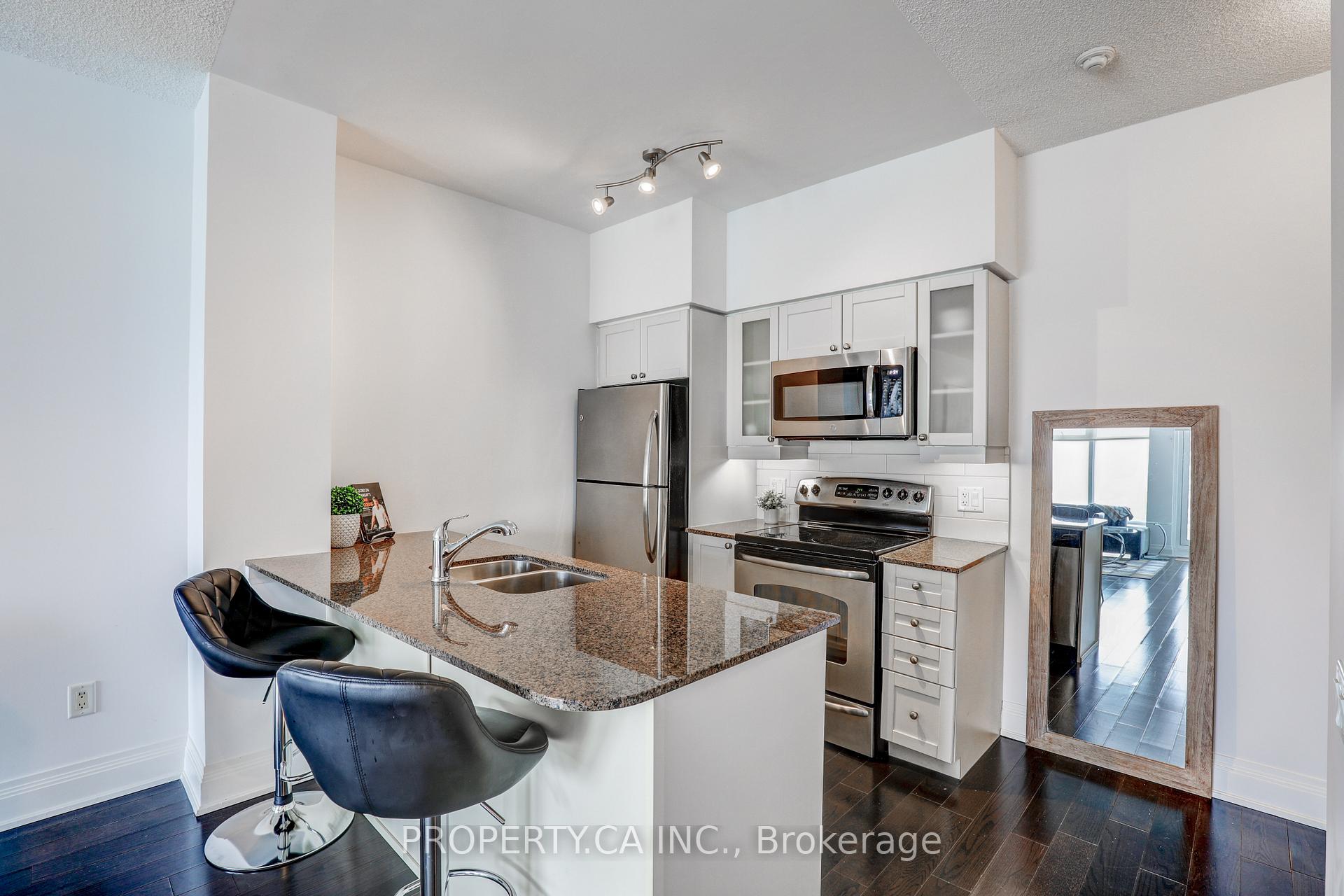 Photo 25 of Unit 3712, 2191 Yonge Street, Toronto, Mount Pleasant West — HOMEH