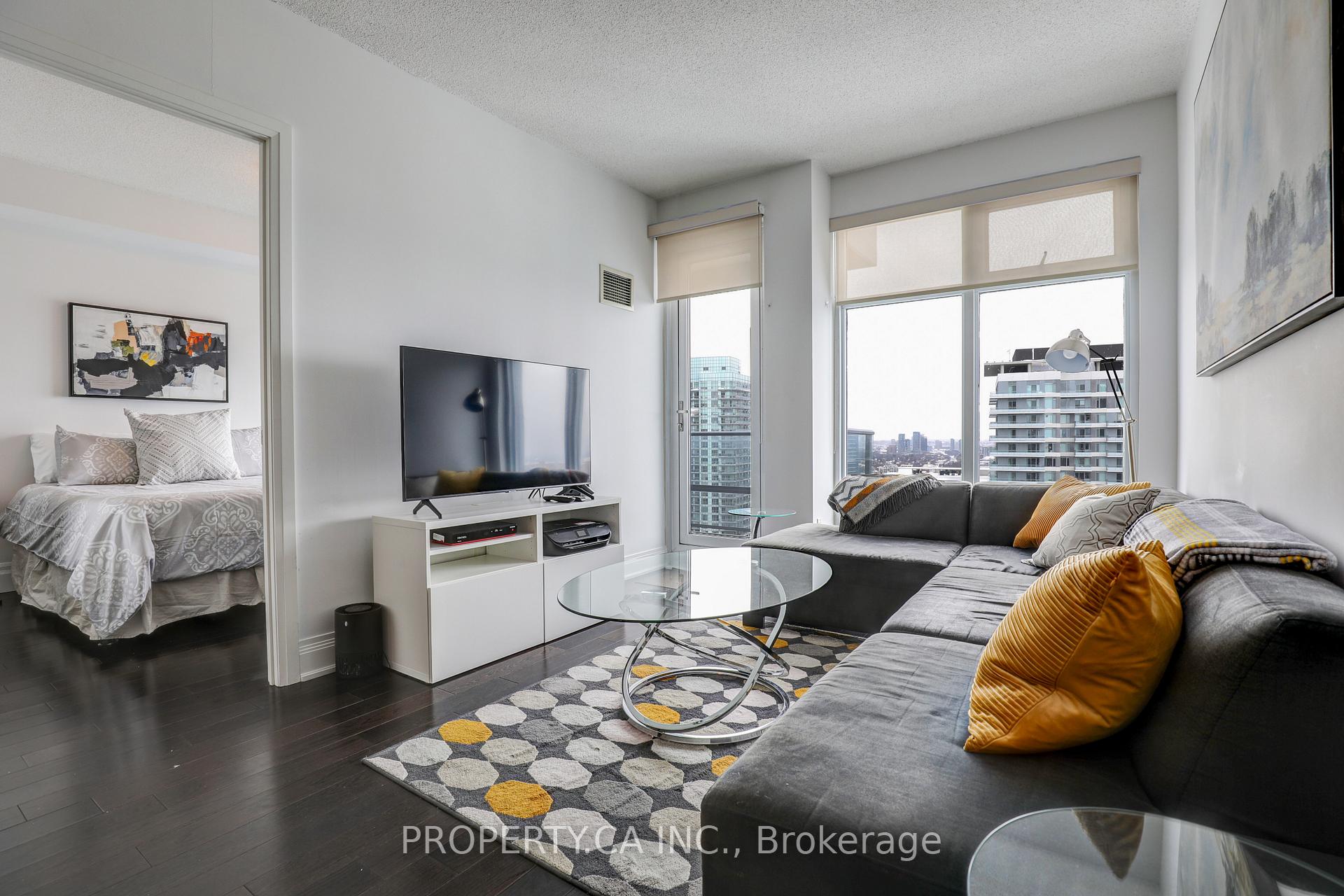 Photo 6 of Unit 3712, 2191 Yonge Street, Toronto, Mount Pleasant West — HOMEH