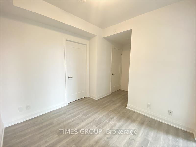Photo 15 of Unit 811, 65 Broadway Avenue, Toronto, Mount Pleasant West — HOMEH