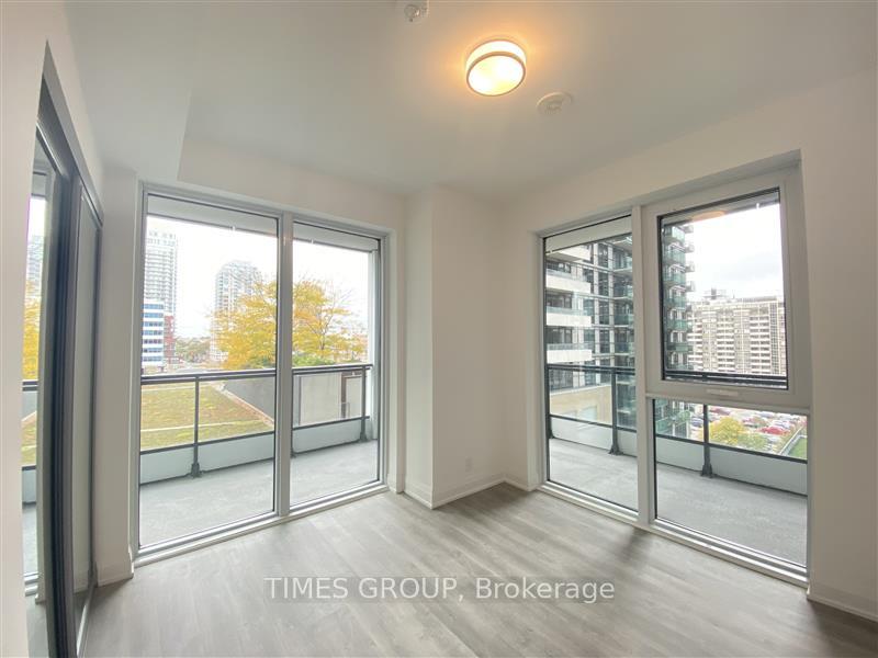 Photo 7 of Unit 811, 65 Broadway Avenue, Toronto, Mount Pleasant West — HOMEH