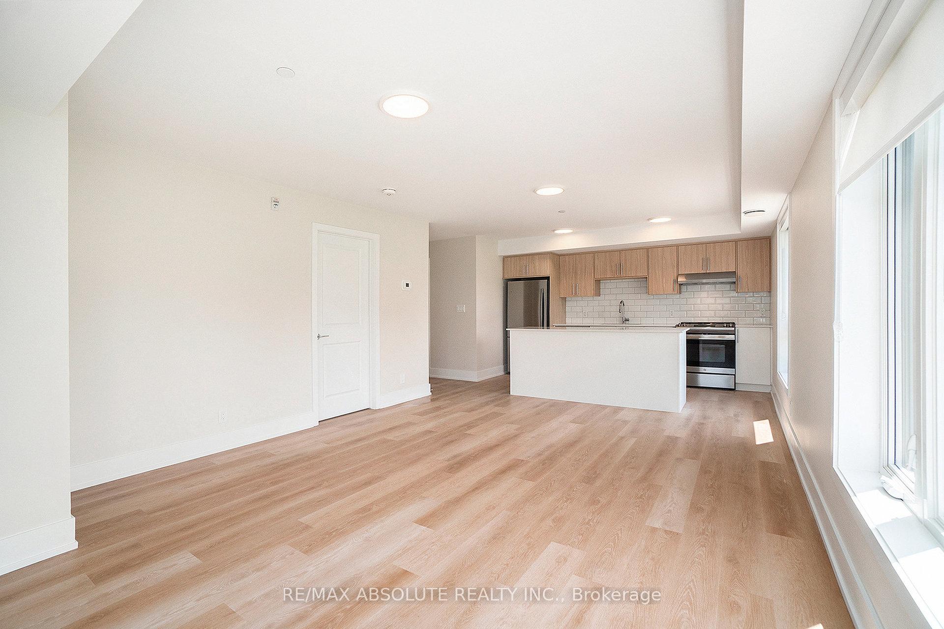 Photo 2 of Unit 112, 12 Thomas Street N, Arnprior — HOMEH