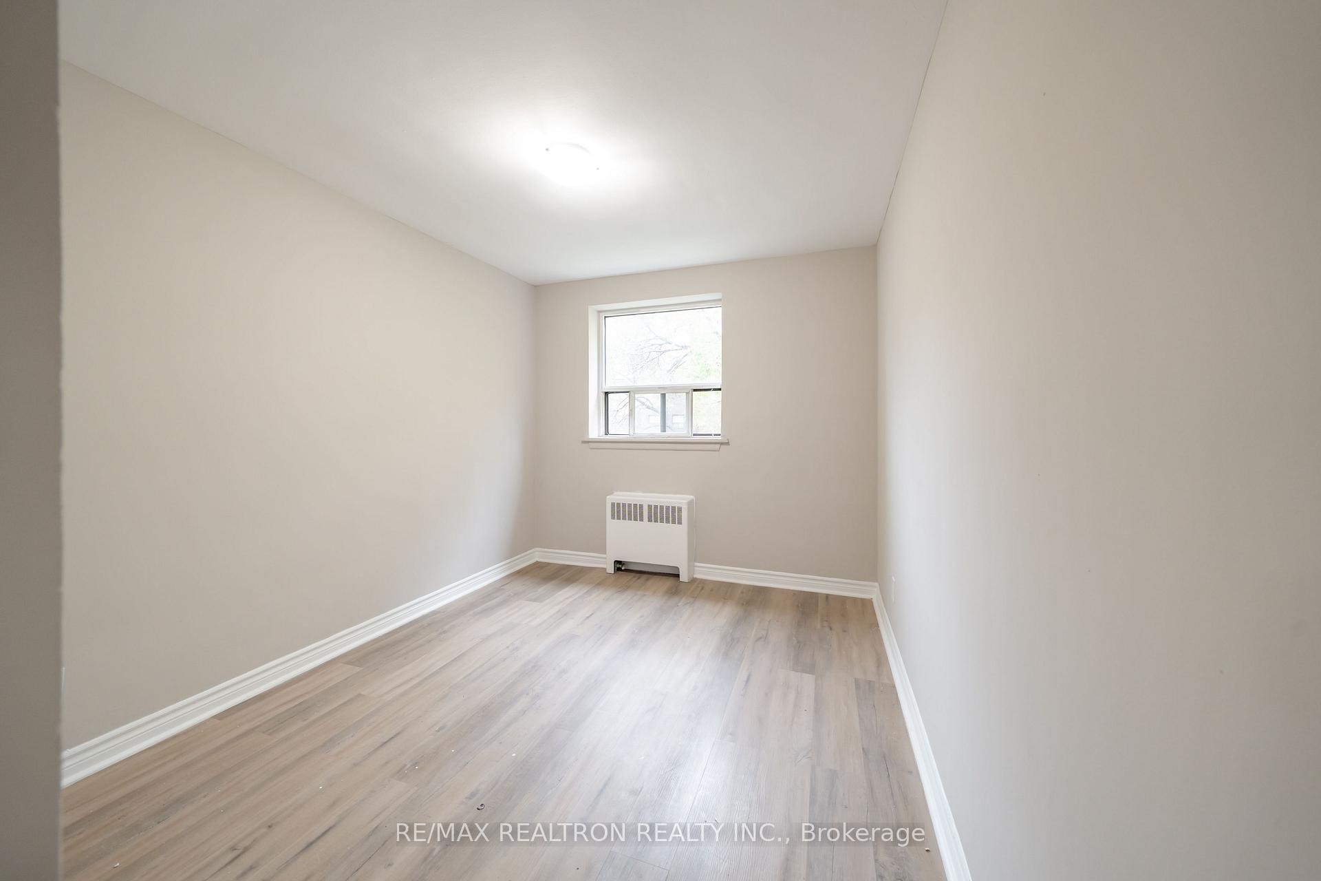 Photo 6 of Unit 112C, 468 Ottawa Street, Hamilton, Corktown — HOMEH