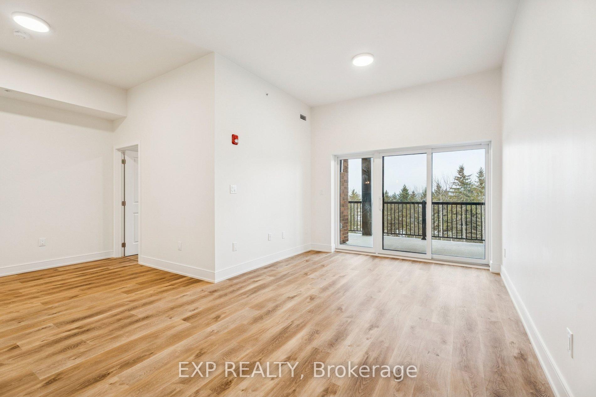 Photo 19 of Unit 405, 121 Mary Street, Clearview, Creemore — HOMEH