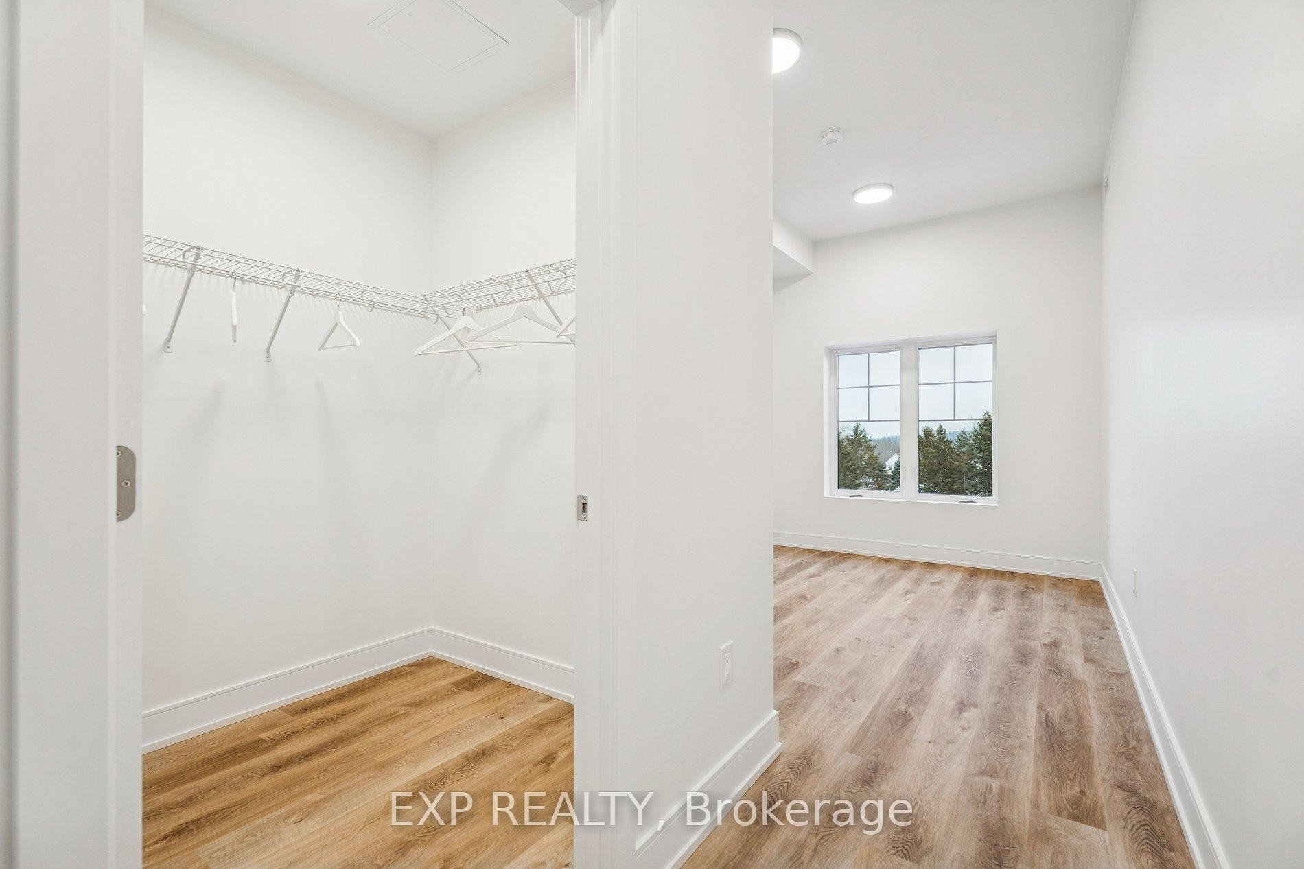Photo 5 of Unit 405, 121 Mary Street, Clearview, Creemore — HOMEH