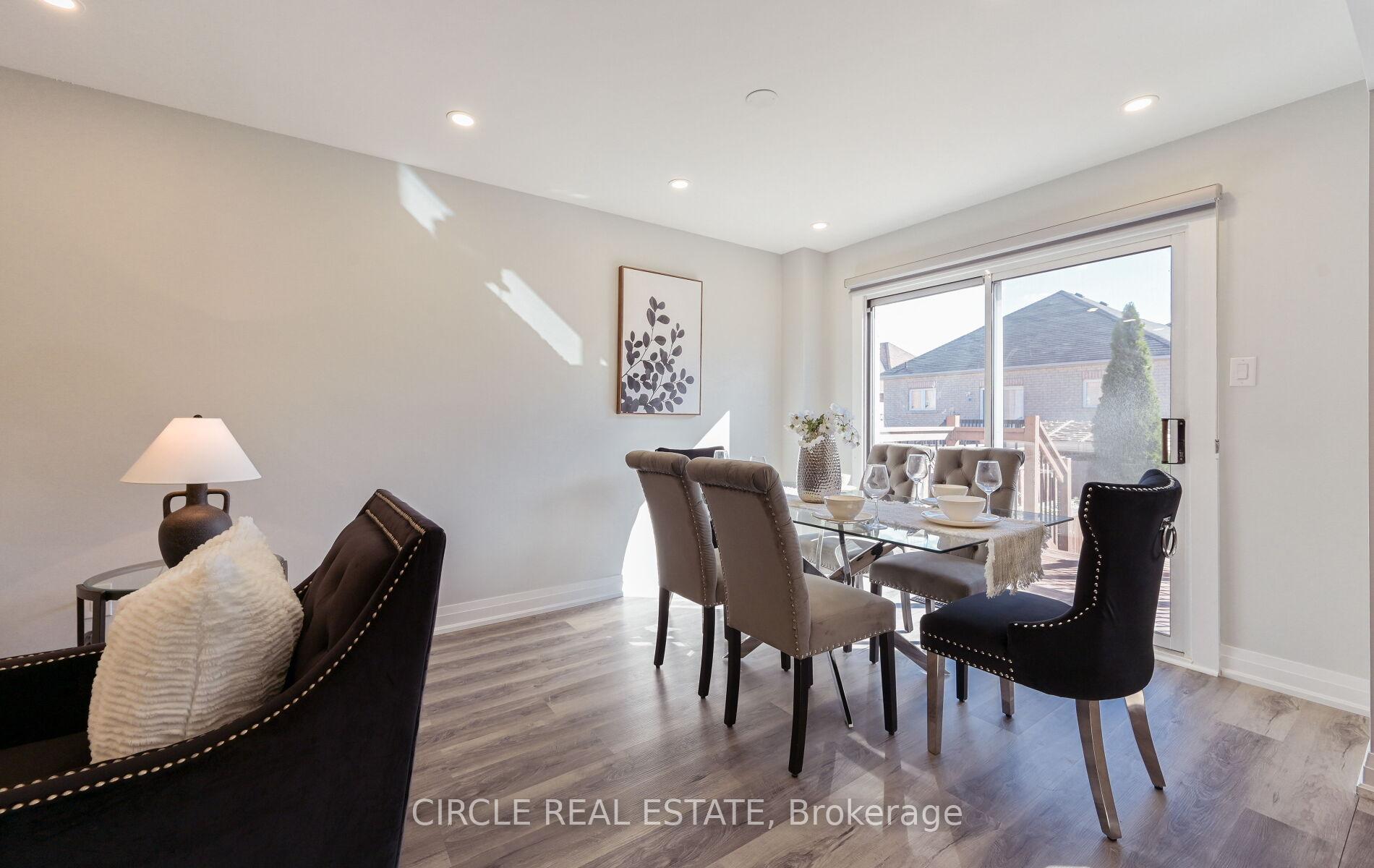 Photo 9 of 32 Torada Court, Brampton, Snelgrove — HOMEH