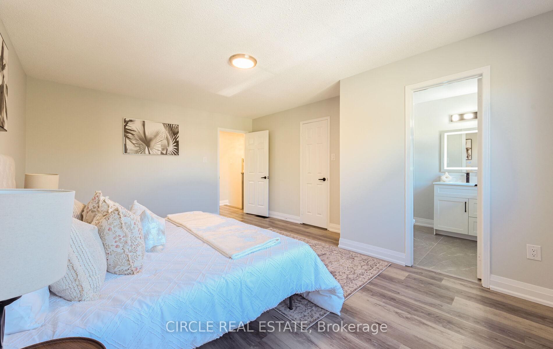 Photo 20 of 32 Torada Court, Brampton, Snelgrove — HOMEH