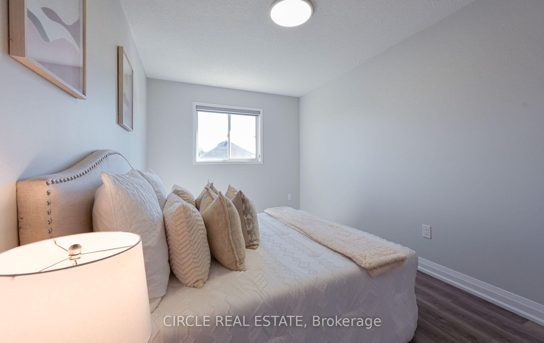 Photo 29 of 32 Torada Court, Brampton, Snelgrove — HOMEH