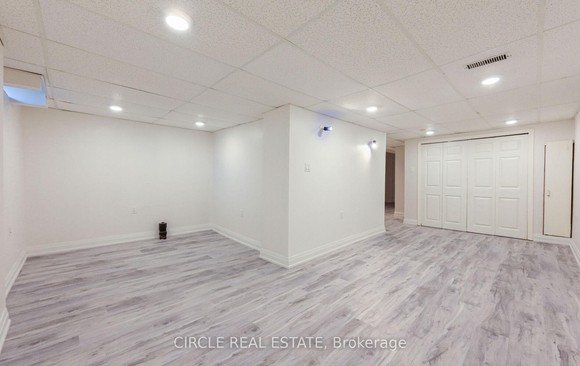 Photo 37 of 32 Torada Court, Brampton, Snelgrove — HOMEH