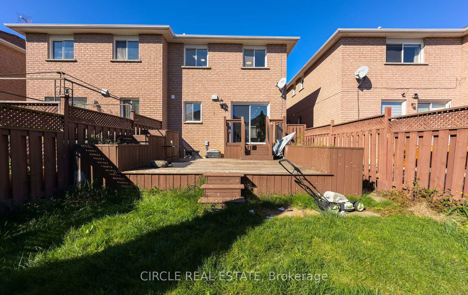 Photo 45 of 32 Torada Court, Brampton, Snelgrove — HOMEH